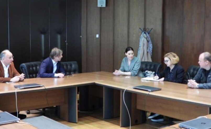 Kojović i Arnaut razgovarali s predstavnicima sindikata BHRT-a o položaju radnika