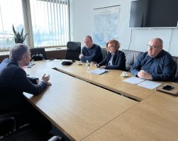 Sastanak članova rukovodstva SSR u BHRT-u sa ministrom prometa i komunikacija BiH, Edinom Fortom